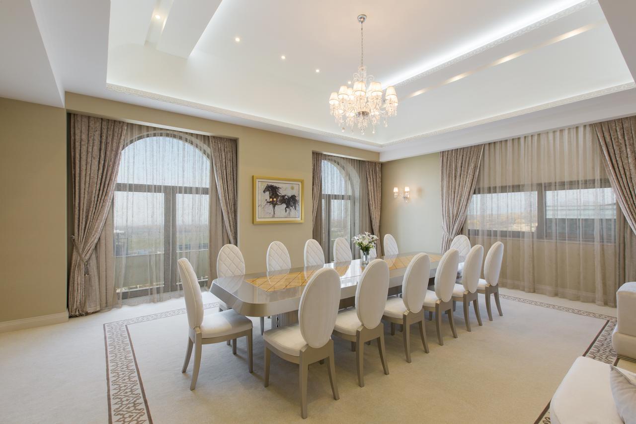 Gabala Garden Hotel Extérieur photo A dining room
