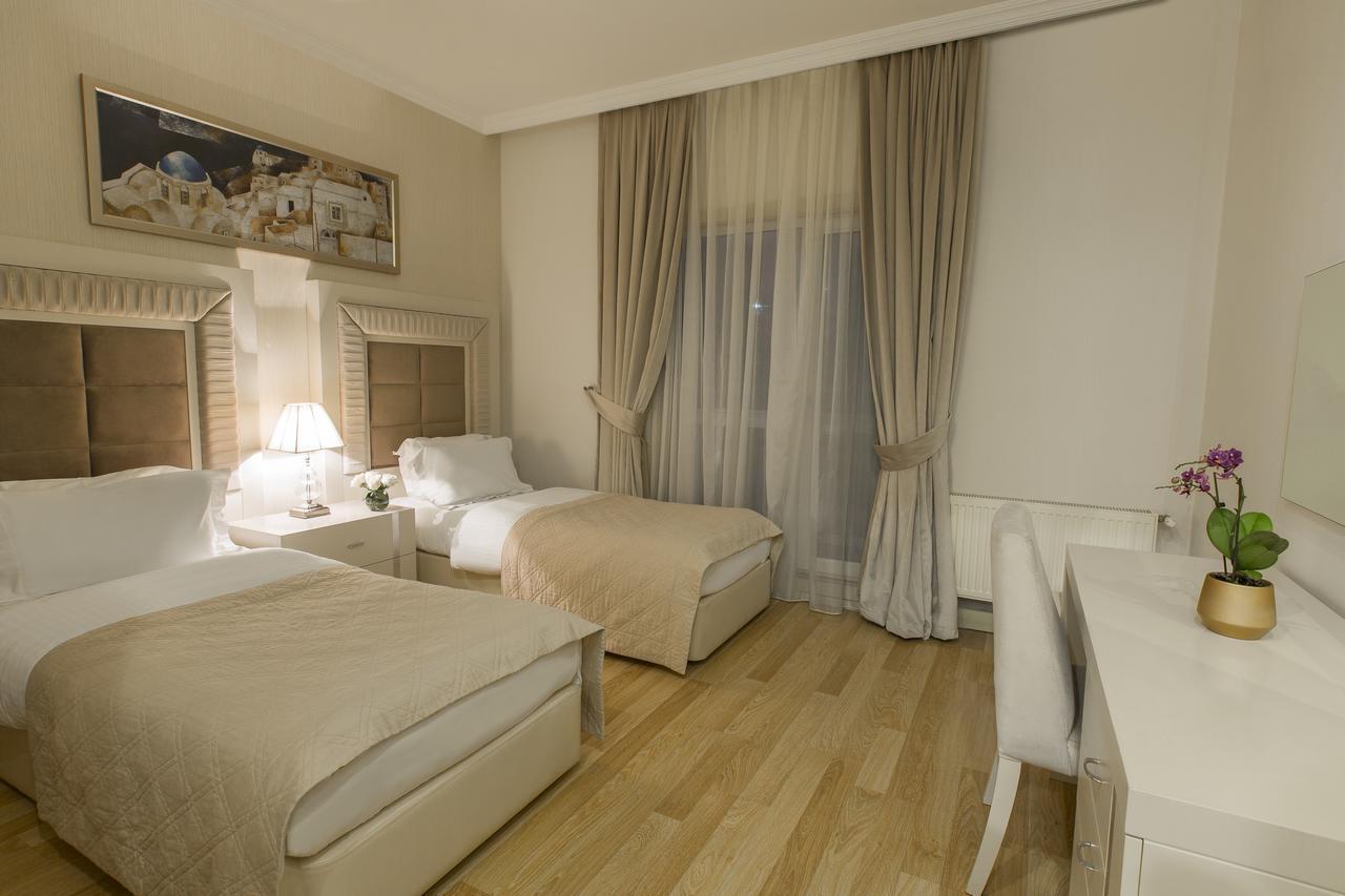 Gabala Garden Hotel Extérieur photo A room at the hotel